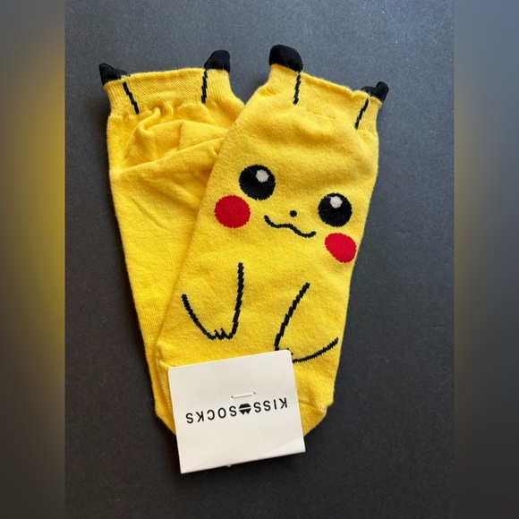 Pokemon Yellow Pikachu Kids Socks - Picture 5 of 5